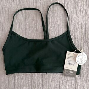 Vuori All The Feels Sports Bra in Evergreen XS NWT